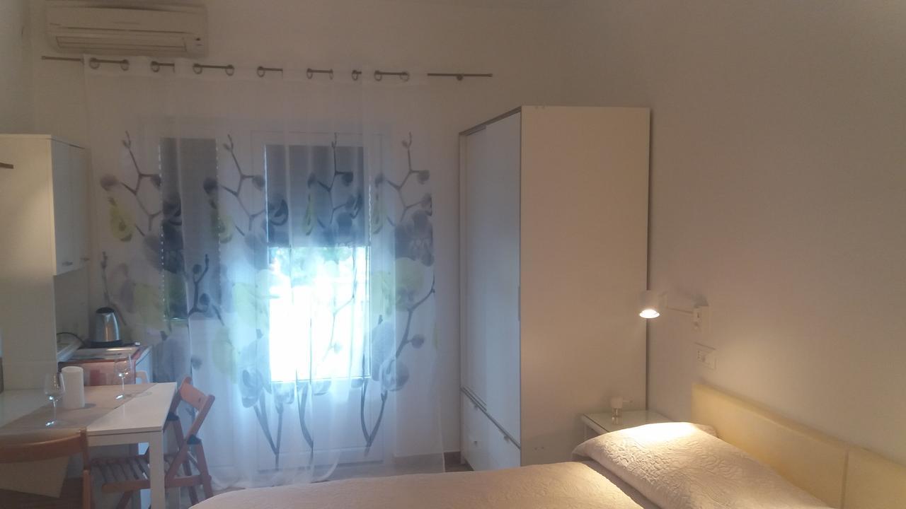 Guest House Zohil Rovinj Exterior photo